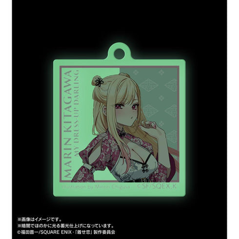 『その着せ替え人形は恋をする』千種みのりイラスト 喜多川 海夢 チャイナ風ワンピースver. 蓄光アクリルキーホルダー